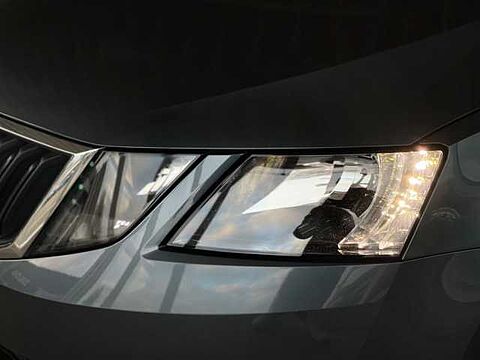 SKODA Octavia *Combi*1.0 TSI*Soleil*SHZ*AHK*PDC*DAB*LM*