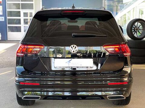 Volkswagen Tiguan Allspace *Allspace*R-Line*2.0 TDI*DSG*PANO*BLACK*LM