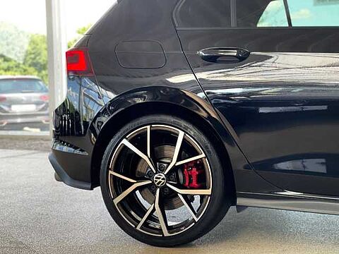 Volkswagen Golf *8*2.0 TSI*Lim.*GTI*DSG*CAM*H/K*SHZ*MATRIX*