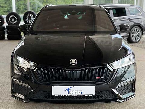 SKODA Octavia *Combi*2.0 TDI*RS*DSG*PANO*AHK*HUD*CAM*LM