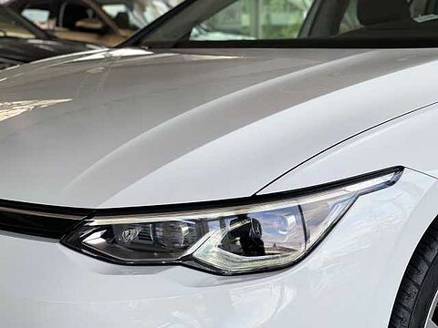 Volkswagen Golf *8*Variant*2.0*TDI*Life*PANO*MATRIX*HUD*H/K*