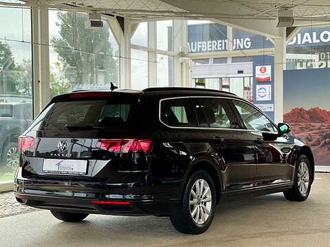 Volkswagen Passat Variant *Variant*2.0 TDI*DSG*Business*MATRIX*CAM*