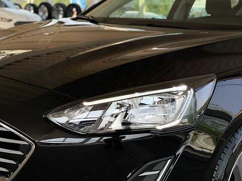 Ford Focus *Lim.*1.0*EcoBoost*Aut.*LED*AHK*Bluetooth*