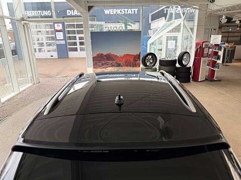 Volkswagen T-Roc *1.5 TSI*DSG*R-Line*LED*CAM*BLACK STYLE*ACC