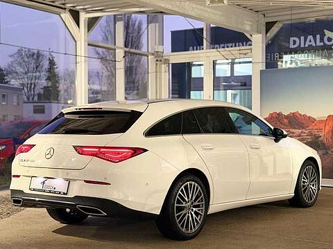 Mercedes-Benz CLA 200 *200*d*Shooting*Brake*WIDE*LED*CAM*HIGH-END*