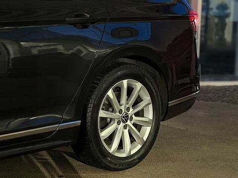 Volkswagen Passat Variant *Variant*2.0 TDI*DSG*R-Line*AHK*CAM*LED*LM