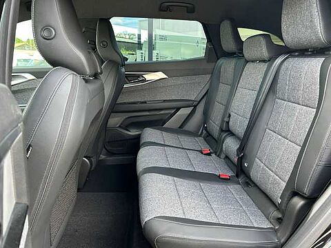 Renault Espace E-TECH Full Hybrid 200 Techno