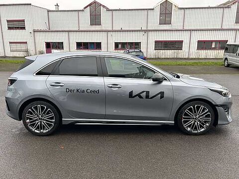 Kia Ceed GT-Line 1.5 T-GDI DCT7 +18Z+RFK+LED+JBL 