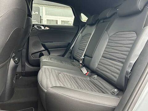 Kia Ceed GT-Line 1.5 T-GDI DCT7 +18Z+RFK+LED+JBL 