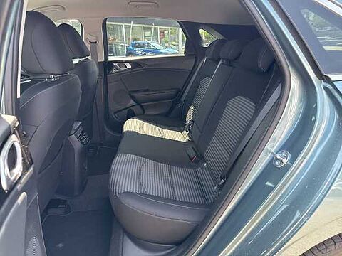 Kia Ceed Ultimate 1.5T 48V DCT +LED+JBL 