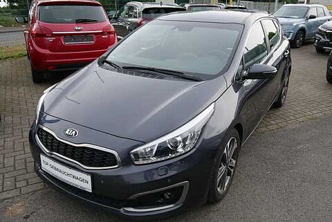 Kia Ceed 1.6 GDI  Spirit Navi 