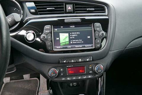 Kia Ceed 1.6 GDI  Spirit Navi 