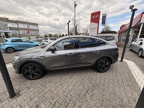 Renault Arkana E-Tech Hybrid TCe 145 Engineered 