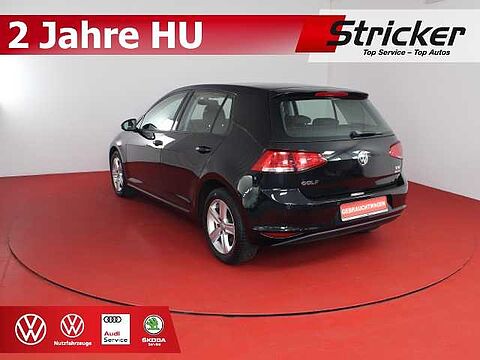 Volkswagen Golf Comfortline 1.2l TÜV 07/2026 Sitzh. Klimaauto Einparkh