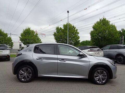Peugeot 208 Elektromotor 136 Allure Pack 