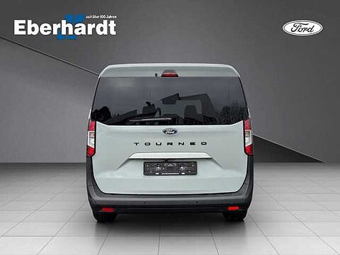 Ford Tourneo Courier Titanium