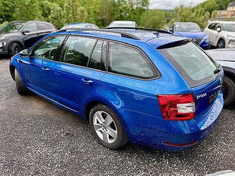 SKODA Octavia **AMBITION**