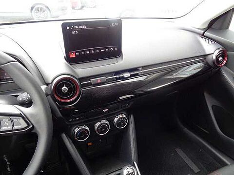 Mazda 2 1.5L e-SKYACTIV G 90ps HOMURA NAVI
