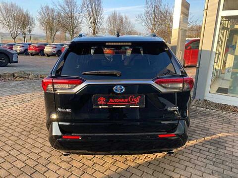 Toyota RAV4 Plug-in-Hybrid mit Technik-Paket