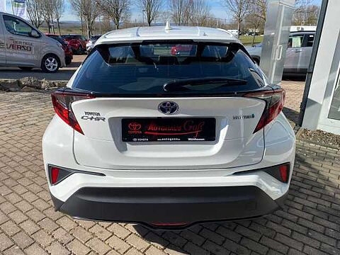 Toyota C-HR 1.8 Hybrid Flow Apple / Android