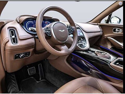 Aston Martin DBX Titanium Grey Havana Tan Sonderleasing 