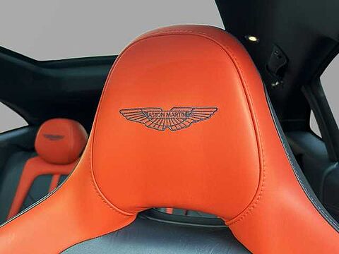 Aston Martin DBX 707 Satin Plasma Blue Q Standheizung 
