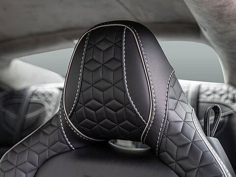 Aston Martin DBS Superleggera Diavolo Red Bang & Olufsen 