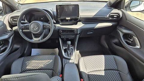 Mazda 2 Hybrid 1.5L VVT-i 116 PS e-CVT FWD HOMURA 