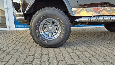 Jeep Wrangler Sport Utility 