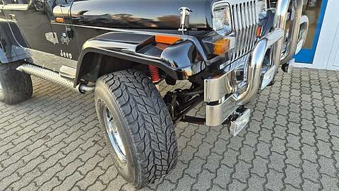 Jeep Wrangler Sport Utility 