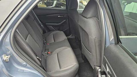 Mazda CX-30 2.5L e-SKYACTIV G 140ps Homura 