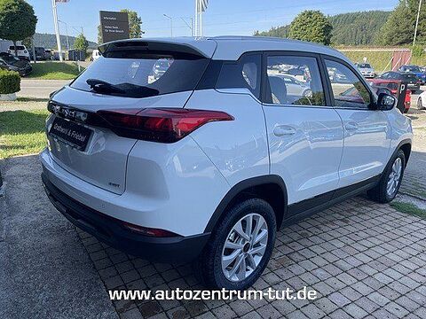 Baic Senova X35 Facelift 1.5-T Fashion+MEDIA-Paket