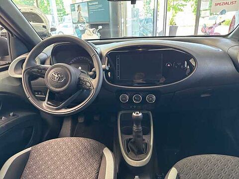 Toyota Aygo X  Teamplayer SHZ, Klima, RFK