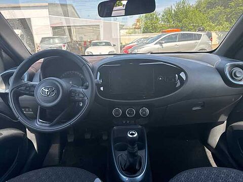 Toyota Aygo X  Teamplayer SHZ, Klima, RFK