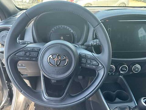 Toyota Aygo X  Teamplayer SHZ, Klima, RFK