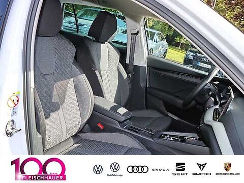 SKODA Octavia Combi Ambition 2.0 TDI AHK NAVI LED