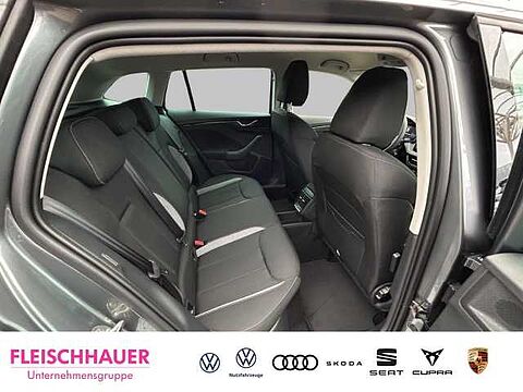 SKODA Scala Selection 1.0 EU6e Drive 1,0 TSI 85 kW LED AHK PDC digitales Cockpit Selection 1.0 EU6e Drive 1,0 TSI 85 kW LED AHK PDC digitales Cockpit