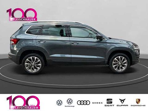 SKODA Karoq Clever 1.0TSI LED Apple CarPlay Klima PDC