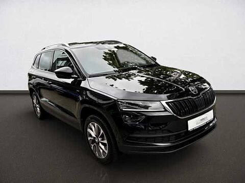 SKODA Karoq ''Clever'' 1.5 TSI DSG Navi Standh.Traveller ''Clever'' 1.5 TSI DSG Navi Standh.Traveller