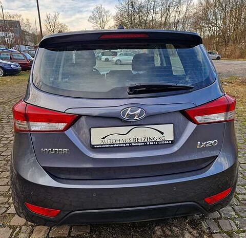 Hyundai ix20 1.6 AT 
