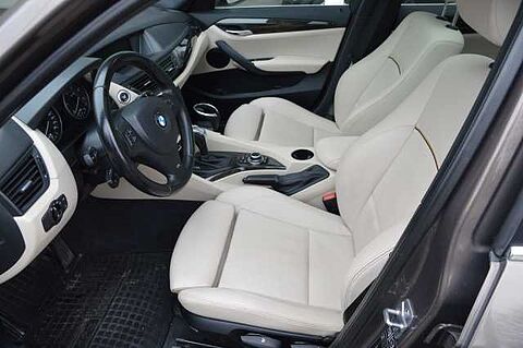 BMW X1 xDrive23d Aut. SD,Leder