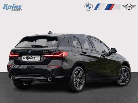 BMW 118d Aut. Sport Line AHK/Driving Assist