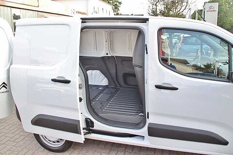 Citroen Berlingo 1.5 BlHDi 100 M S&S Club erh. Nutzlast