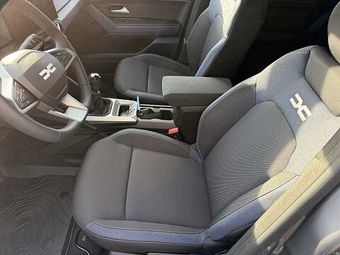 Dacia Duster 3 Journey MH TCe130 Navi Klima SHZ PDC+Kamera 360°