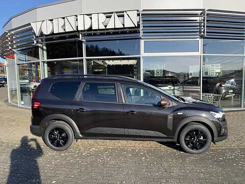 Dacia Jogger Extreme+ TCe 110 7-Sitzer Navi SHZ PDC + Kamera