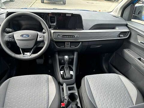 Ford Tourneo Courier NEUES MODELL, AUTOMATIK,  TITANIUM